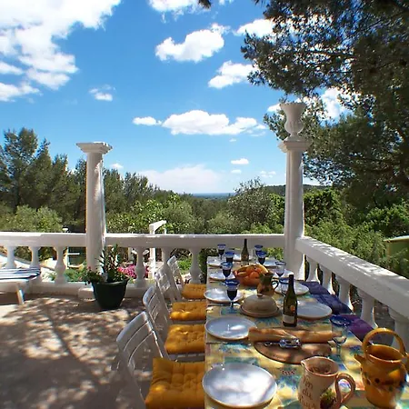 Villa Romantique Beaucaire (Gard)