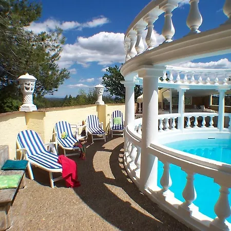 Romantique * Beaucaire (Gard)