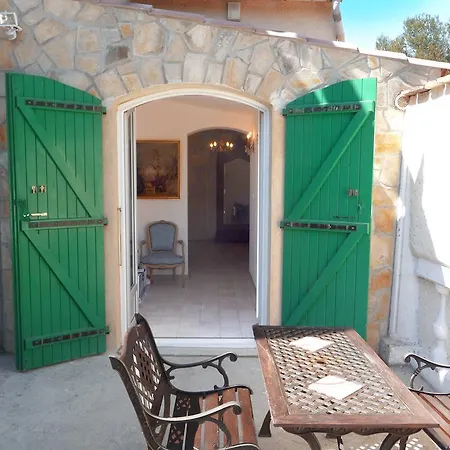 Villa Romantique Beaucaire (Gard)